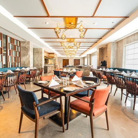 Radisson Hotel Vrindāvan المظهر الخارجي الصورة